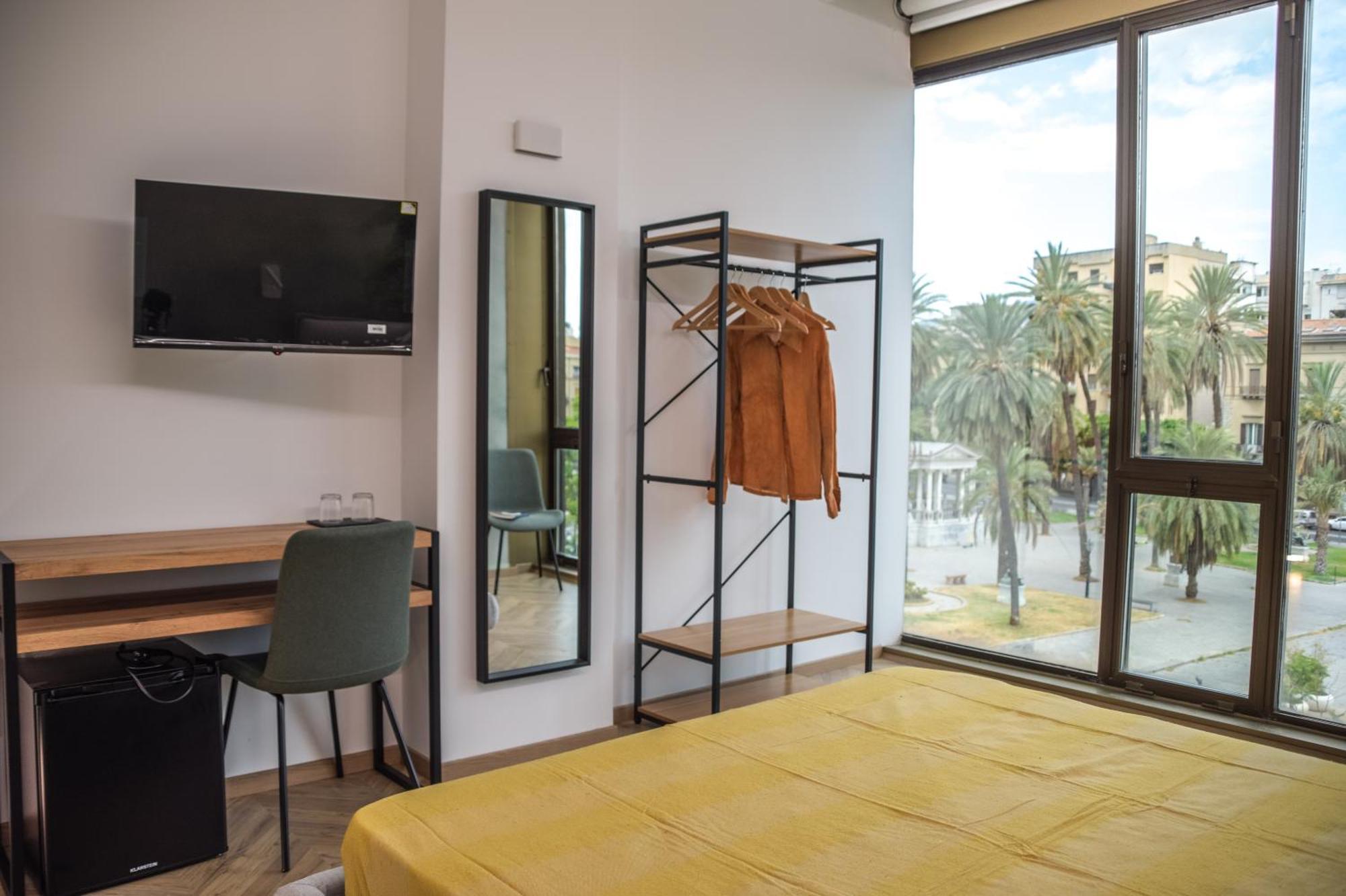 Politeama Crystal Rooms Palermo Eksteriør billede